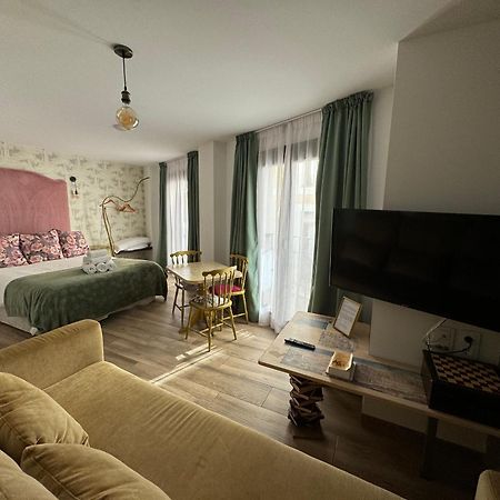 Ateneo Cuenca Suites Con Cocina En El Casco Historico 외부 사진