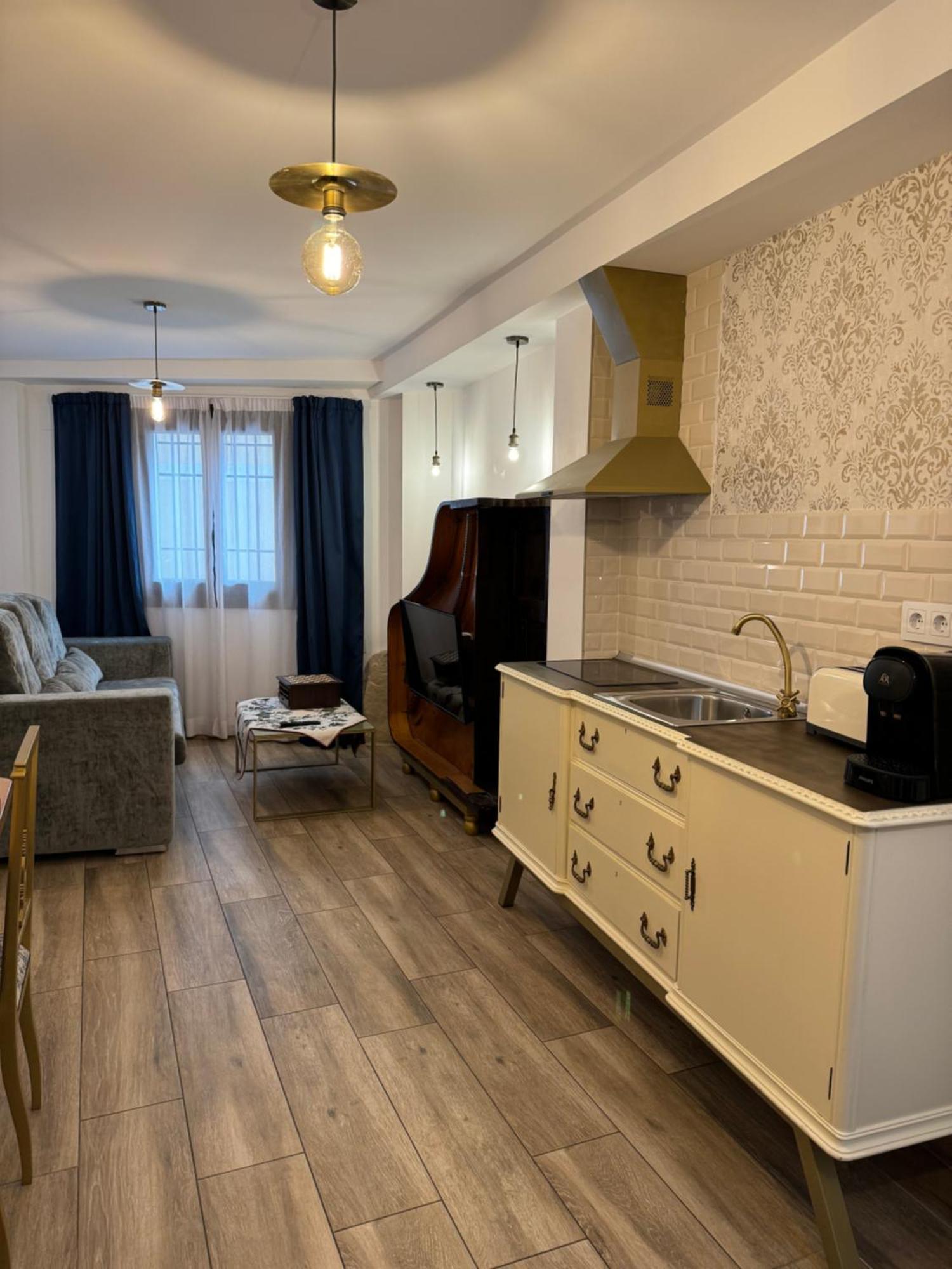 Ateneo Cuenca Suites Con Cocina En El Casco Historico 외부 사진