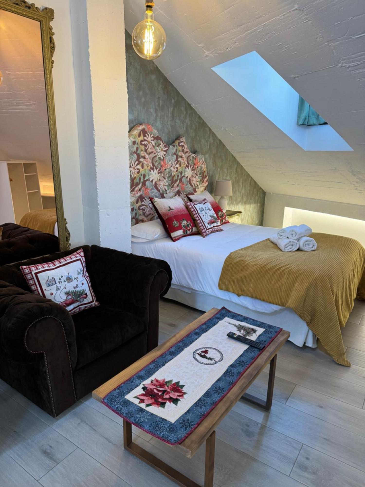 Ateneo Cuenca Suites Con Cocina En El Casco Historico 외부 사진