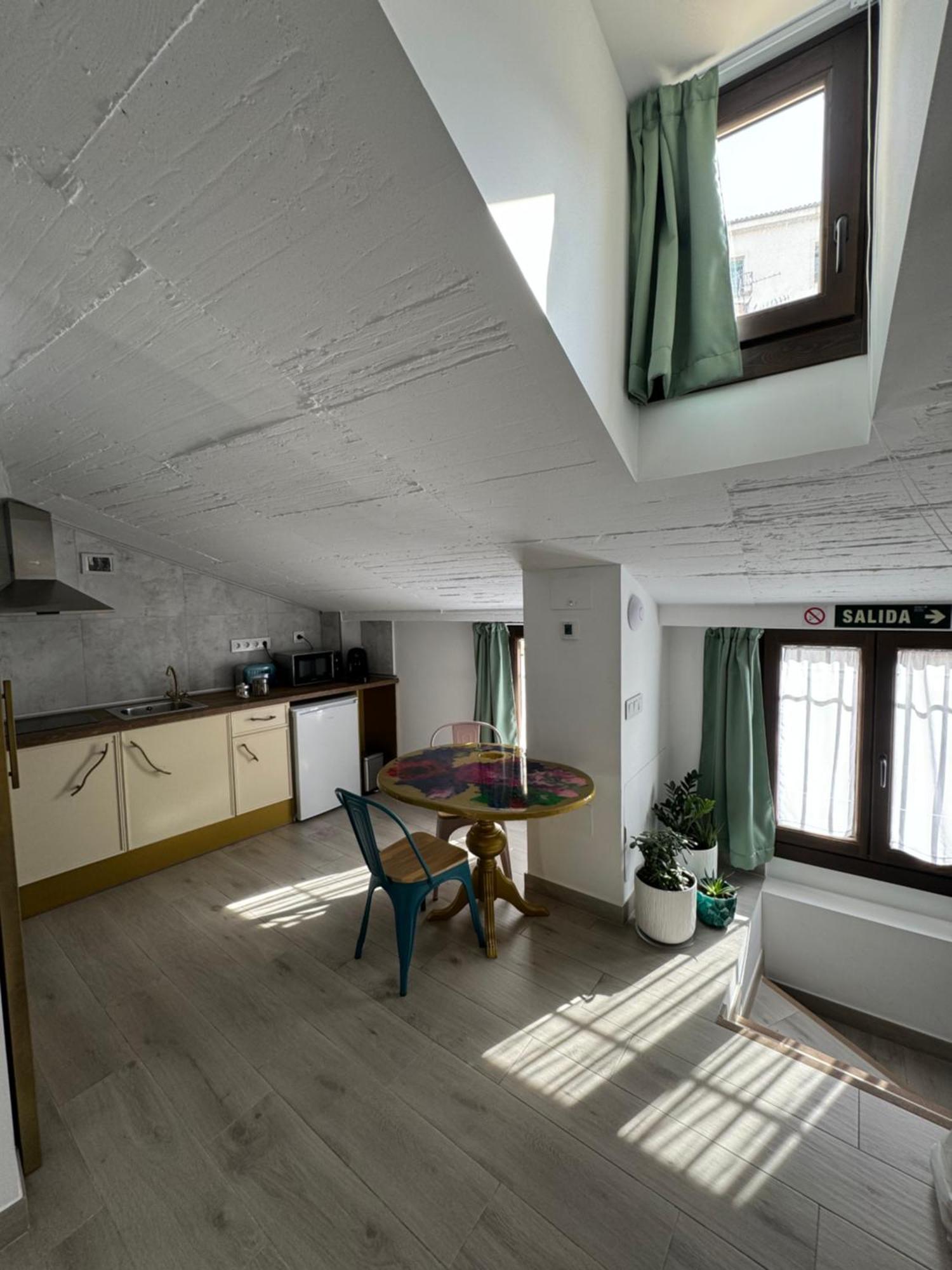 Ateneo Cuenca Suites Con Cocina En El Casco Historico 외부 사진