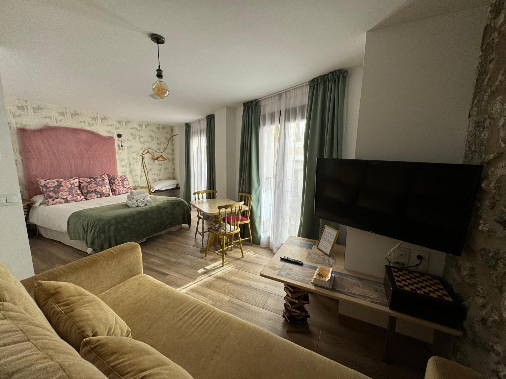 Ateneo Cuenca Suites Con Cocina En El Casco Historico 외부 사진